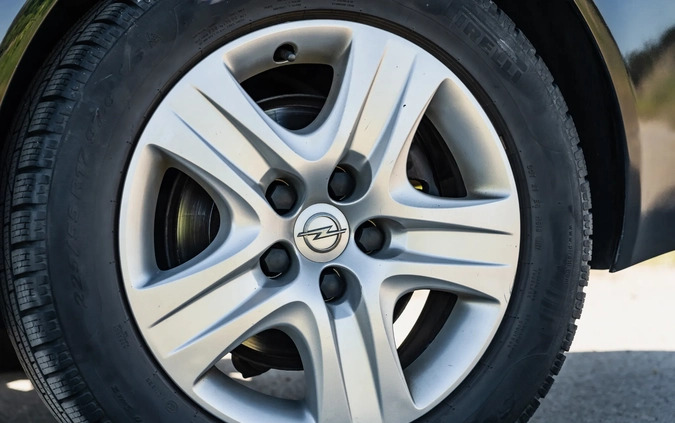 Opel Insignia cena 32900 przebieg: 205000, rok produkcji 2013 z Wysokie Mazowieckie małe 631